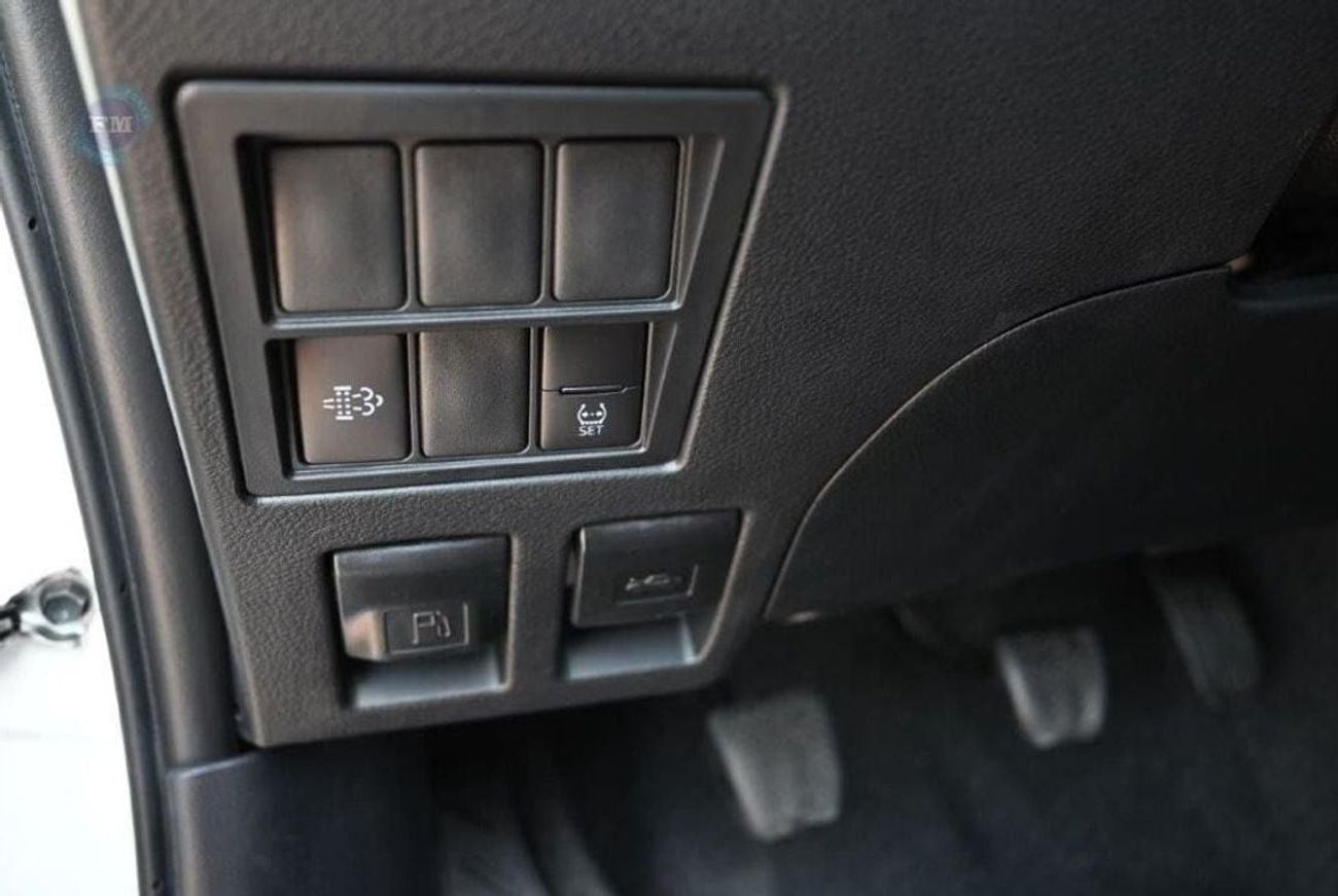 Toyota Hilux Double Cab GL2 2.4L Diesel 4WD Manual