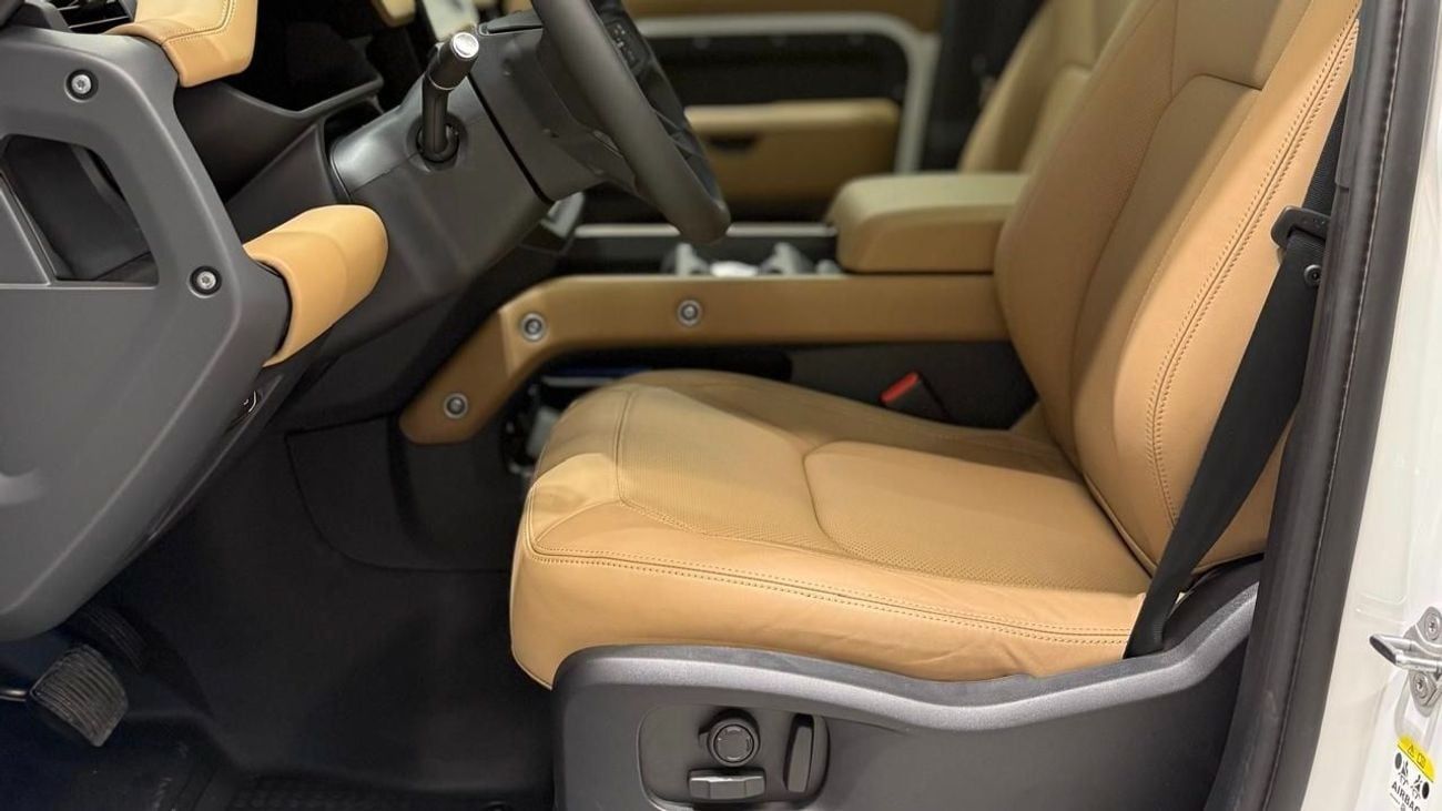 لاند روفر ديفندر 110 X-Dynamic HSE P400 3.0L