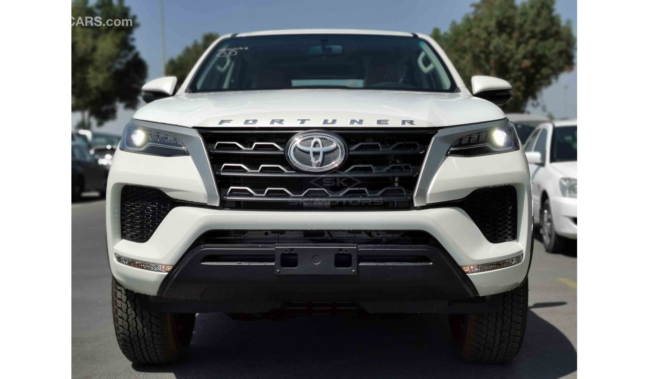 Toyota Fortuner 2.7L 4CY Petrol, 17" Tyre, DRL LED Headlights, Bluetooth, Fog Lights, Fabric Seats (CODE # TFMO02)