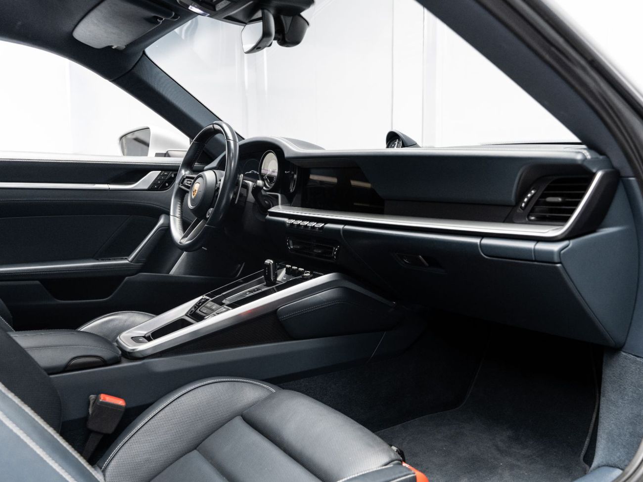 Porsche 911 Carrera 4S 3.0L (380 HP) Coupe SUMMER STARTS NOW | EXCLUSIVE DEAL BY BLACKLINE, December 2026 Porsch