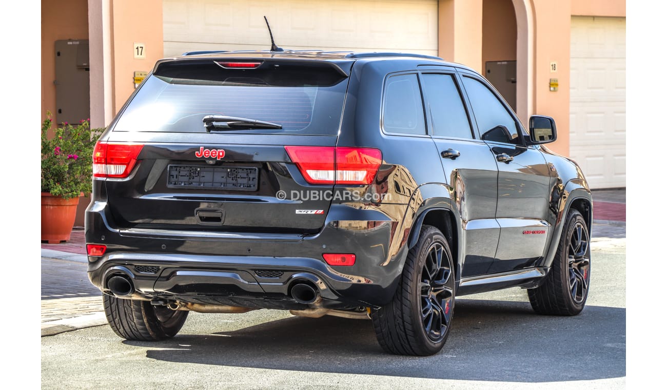Jeep Grand Cherokee SRT8 2012 GCC under Warranty with Zero downpayment.