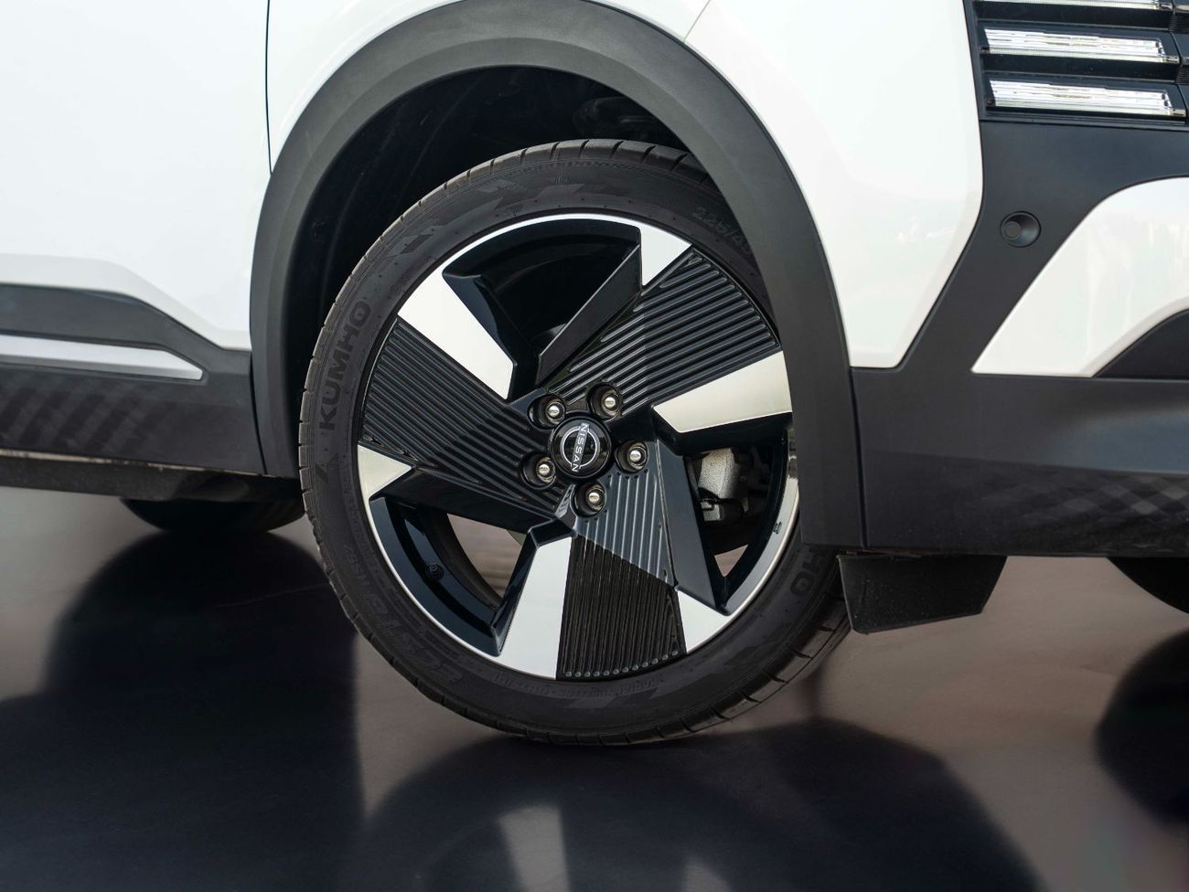 نيسان كيكس SL 1.6L