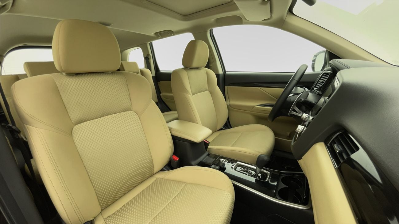 Mitsubishi Outlander HIGH LINE 2.4 | Zero Down Payment | Home Test Drive