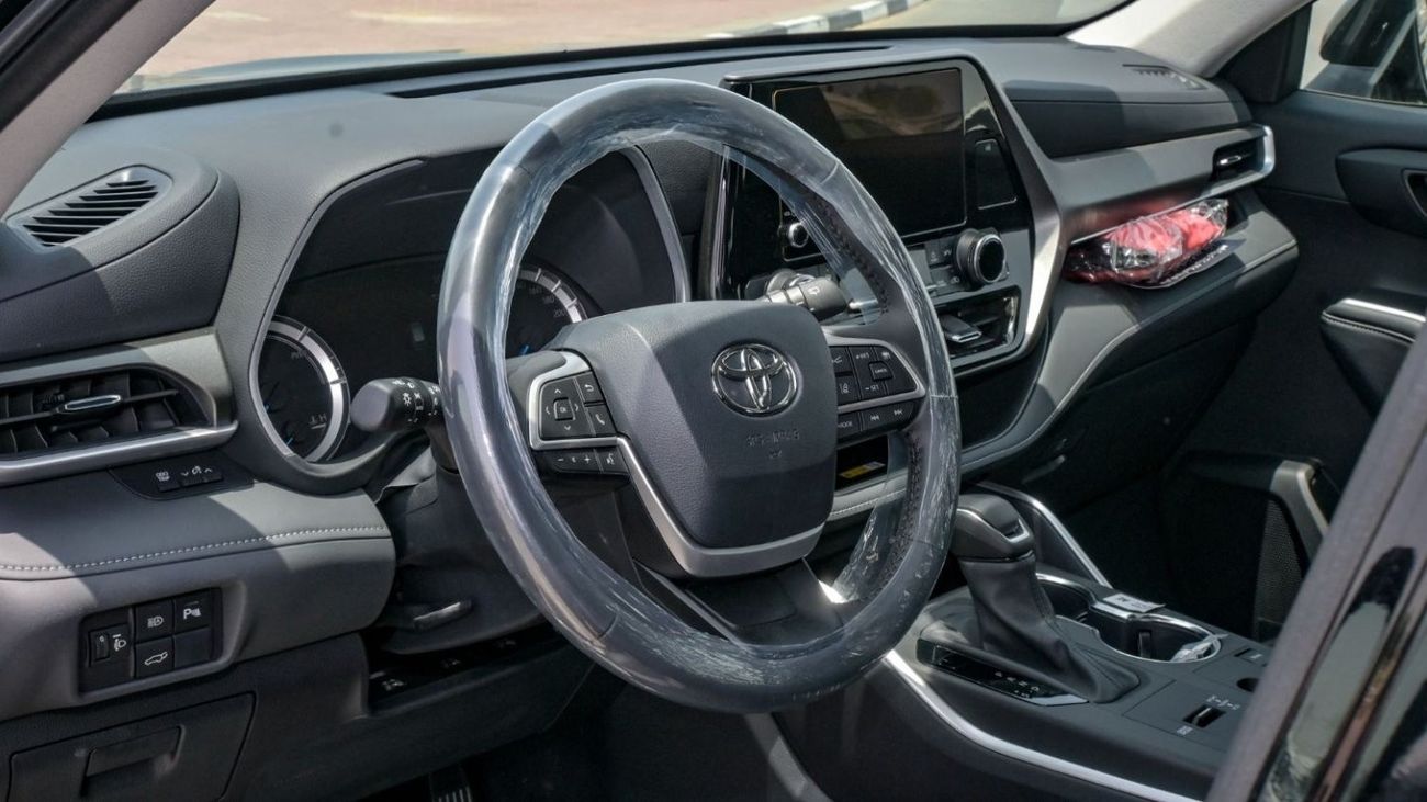 تويوتا هايلاندر Toyota Highlander GLE 2.5 HEV V4 AWD, Sunroof Black Edition - 2024 (Export)