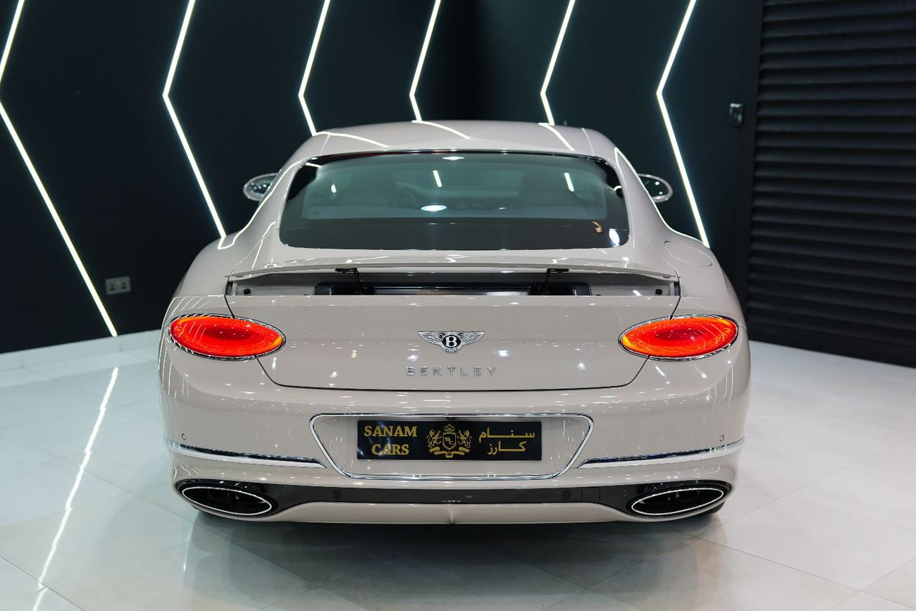 بنتلي كونتيننتال جي تي 6.0L W12 (626 HP)