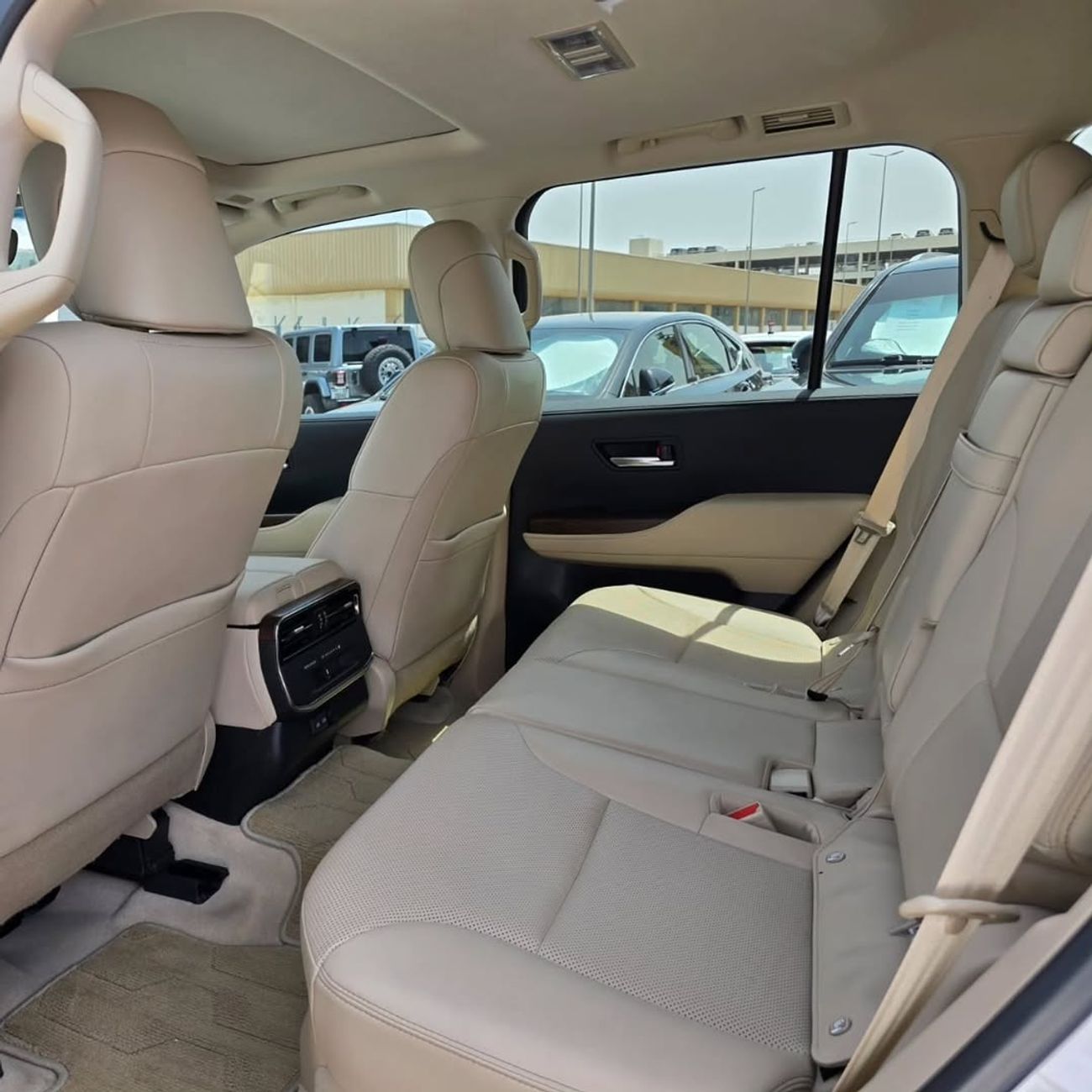 Toyota Land Cruiser GXR 4.0L