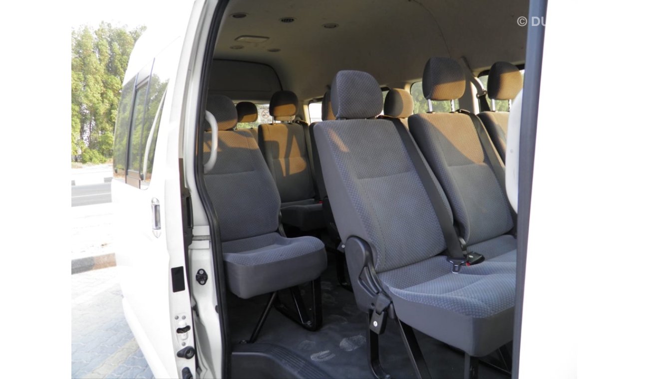 Toyota Hiace 2013 Ref#537