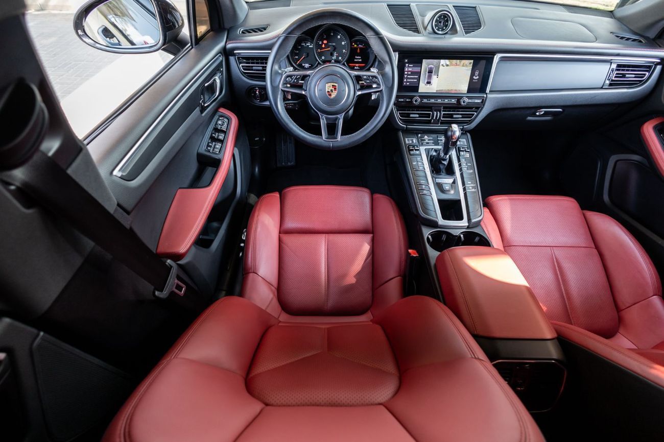 Porsche Macan Std 2.0L (252 HP)