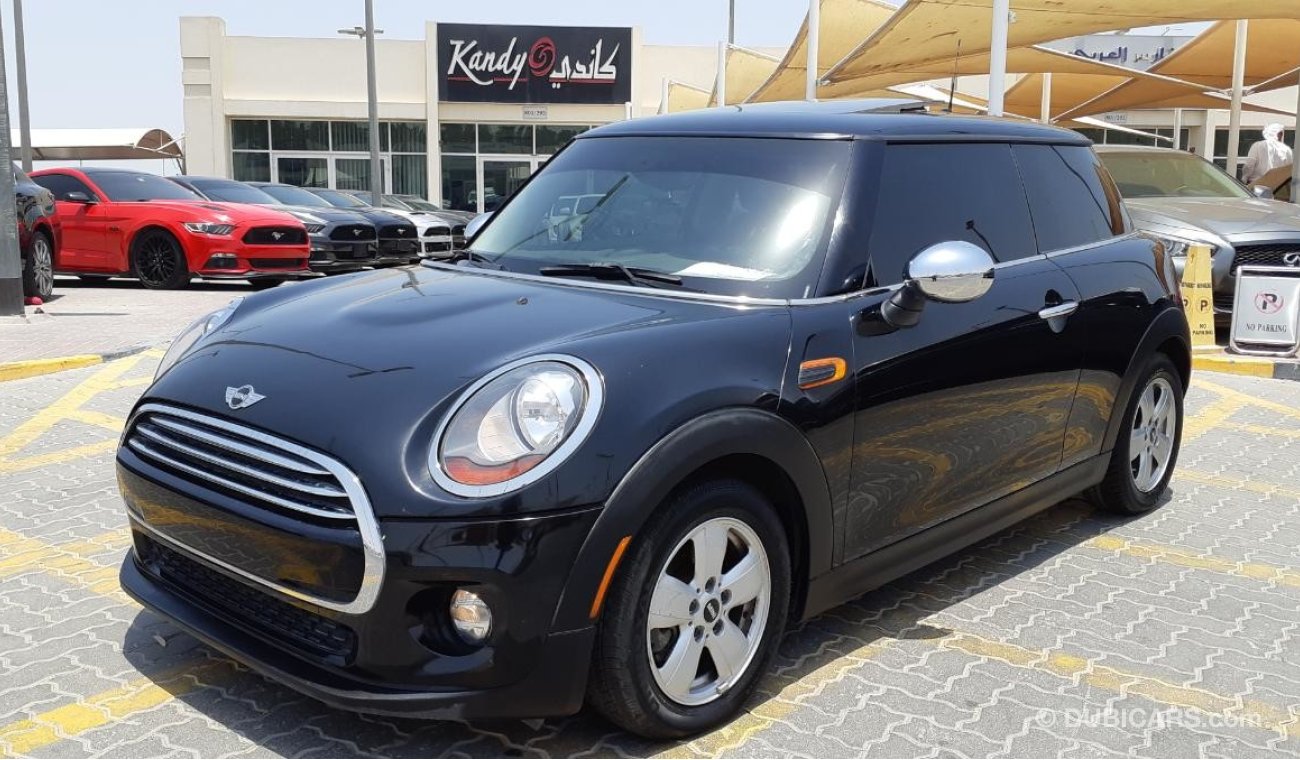 Mini Cooper EXCELLENT PRICE!!! 0 DOWN PAYMENT / EMI 695/- AED