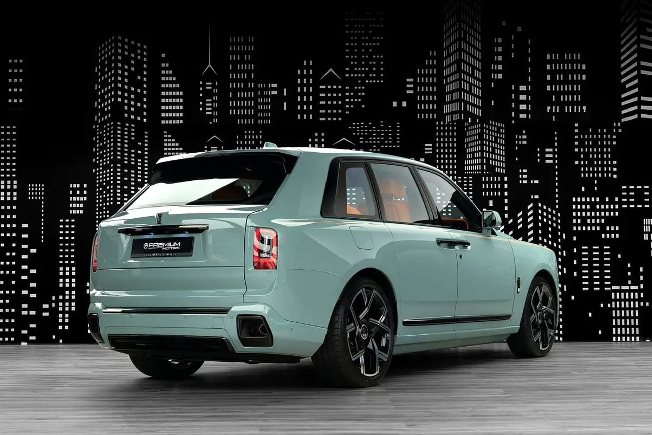 Rolls-Royce Cullinan ROLLS ROYCE | CULLINAN BLACK BADGE | GCC SPECS | DEALER WARRANTY + SERVICE CONTRACT