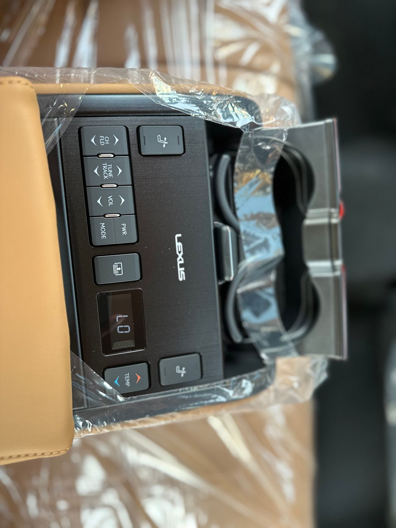 لكزس ES 350 2023 لكزس ES350 الترا لاكشري 3.5 لتر, فل أوبشين, 2024, دفع أمامي, مواصفات خليجية, 0 كم,