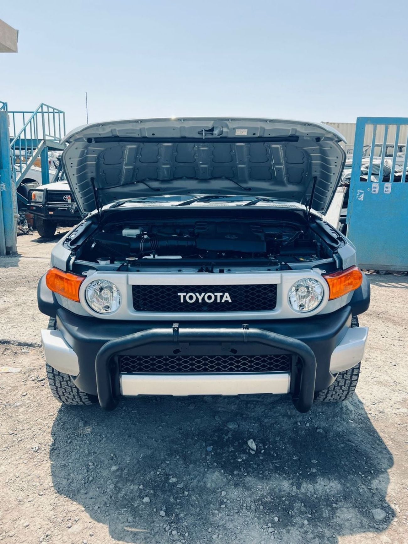 Toyota FJ Cruiser GXR Petrol 4.0 Liter White Color Right Hand Drive