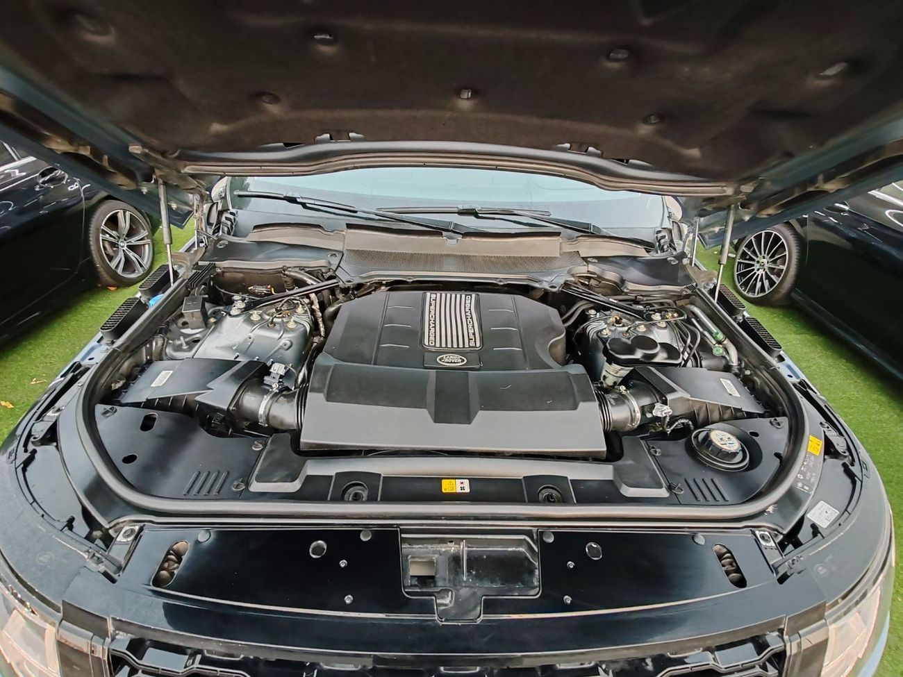 Land Rover Range Rover Sport Warranty one year