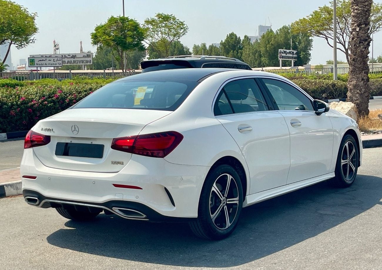 مرسيدس بنز A 200 ستاندارد