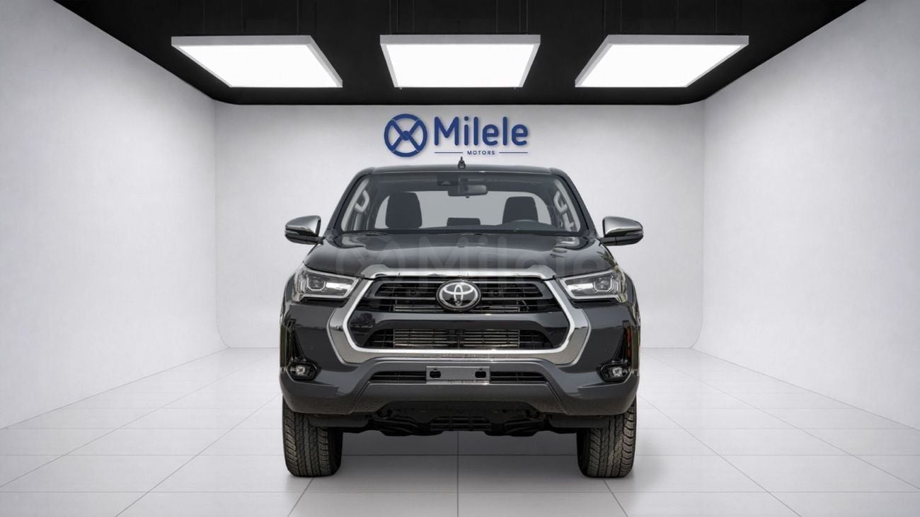 Toyota Hilux  HILUX DC 2.8 DIESEL MEV AT 4WD | 2-YEAR WARRANTY + SERVICE AVAILABLE | IN-HOUSE FINANCING | 0% DOWN