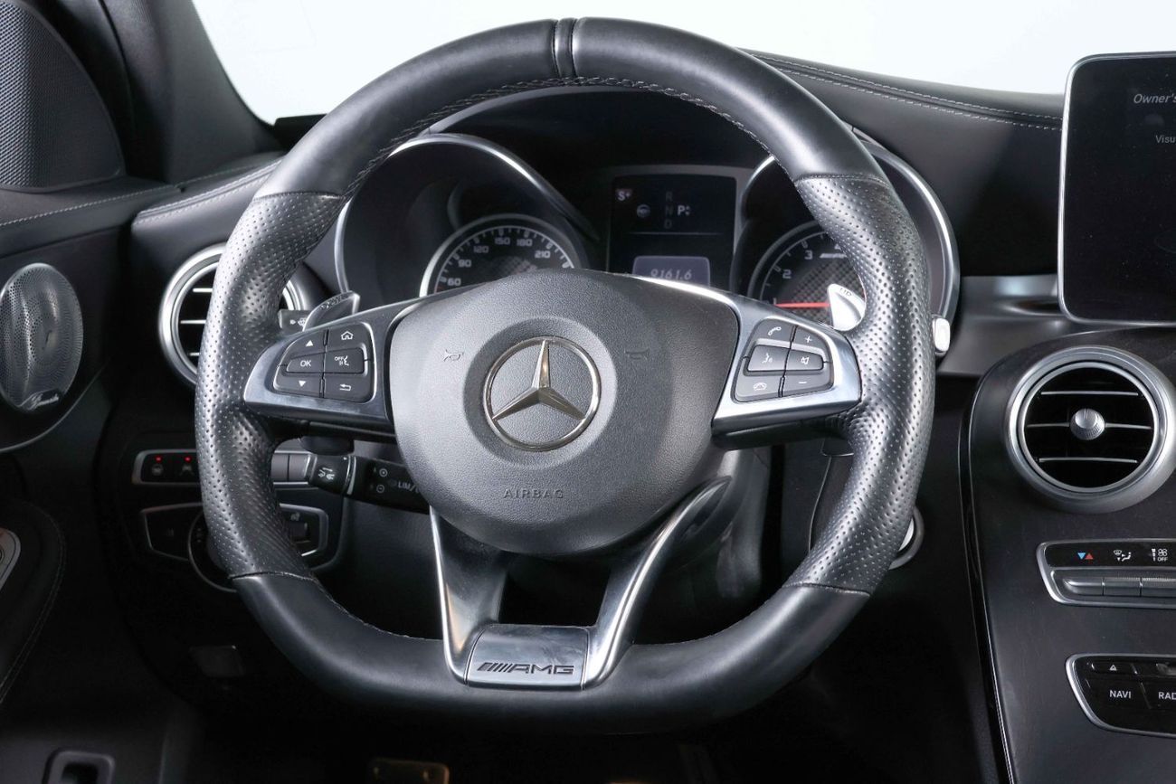 Mercedes-Benz C 63 AMG Std 4.0L Sedan 2017-MERCEDES BENZ C63 AMG-FULL SERVICE HISTORY-IMMACULATE CAR