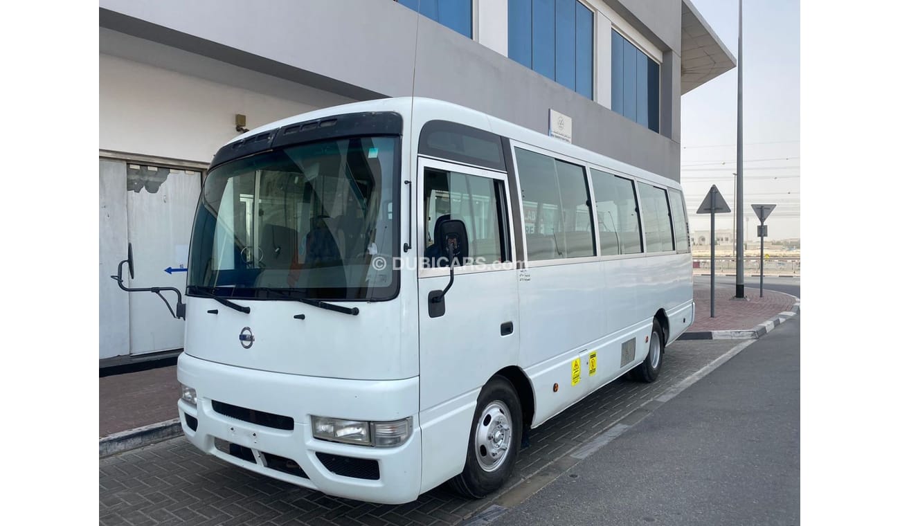 نيسان سيفيليان نيسان باص سيفيليان 30 راكب محرك ديزل موديل 2016