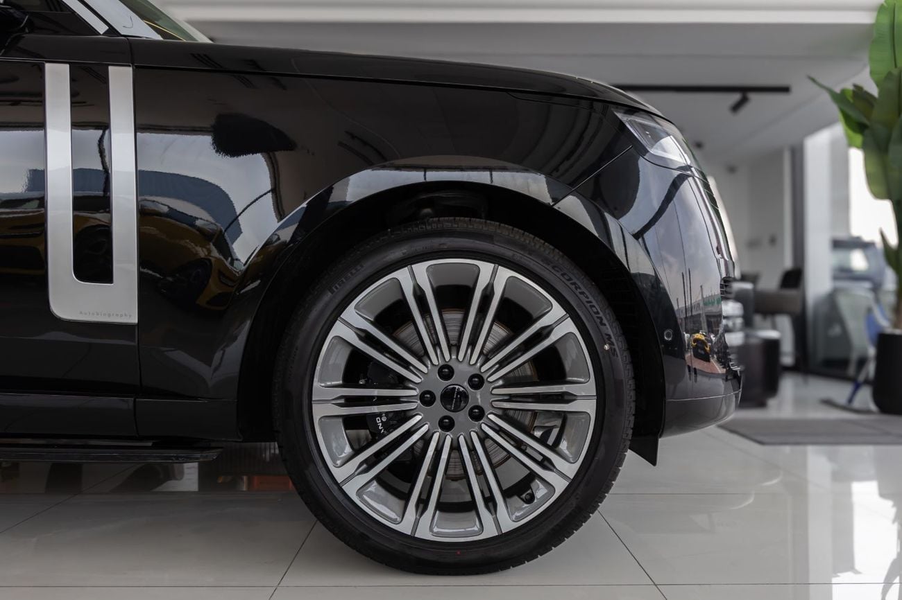 Land Rover Range Rover Range Rover Vogue Autobiography P400 | AWD | V6 | 2026 | GCC Specs
