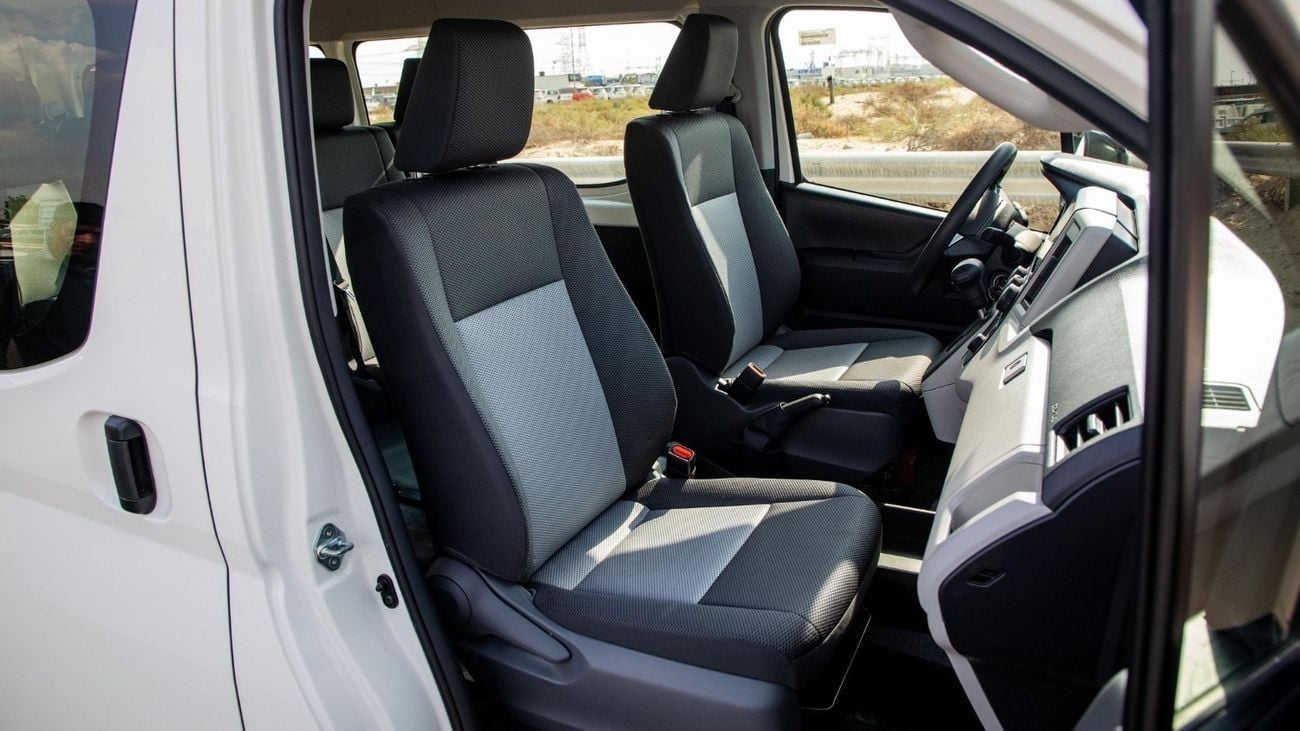 تويوتا هاياس 2025 TOYOTA HIACE PASSENGER 3.5L PETROL 13 SEATER