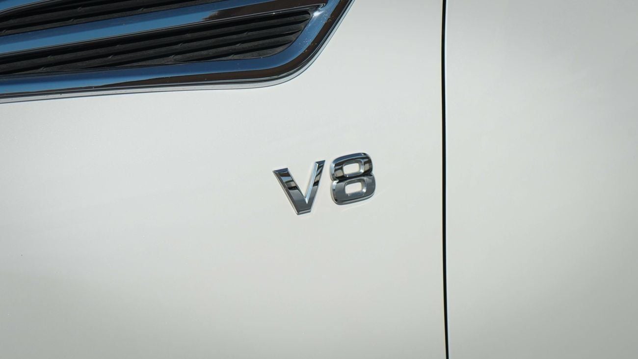 Nissan Patrol PLATINUM V8