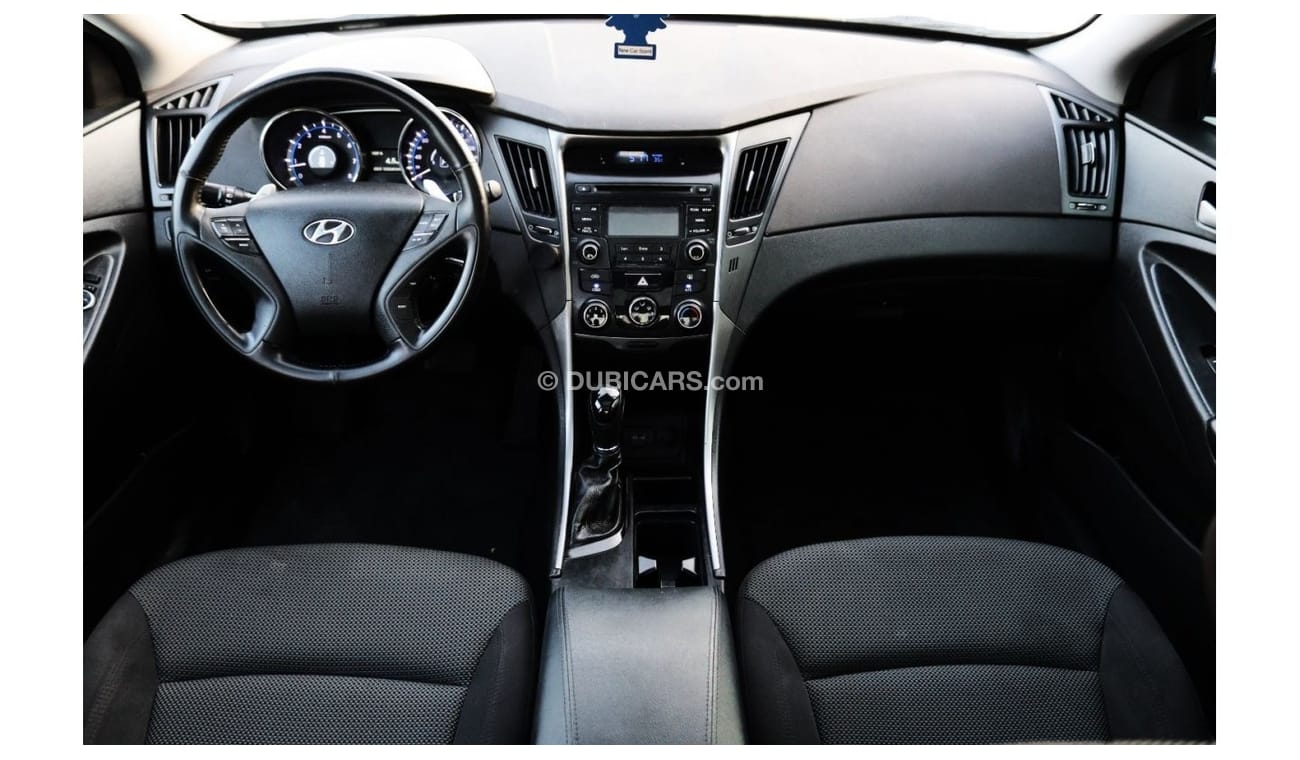 هيونداي سوناتا متوسط المواصفات هيونداي سوناتا 2014 خليجي بحالة ممتازة