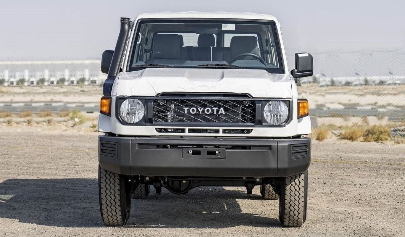 Toyota Land Cruiser 70 LX TOYOTA LC76 Hard top 4.2L 5 DOORS 2025