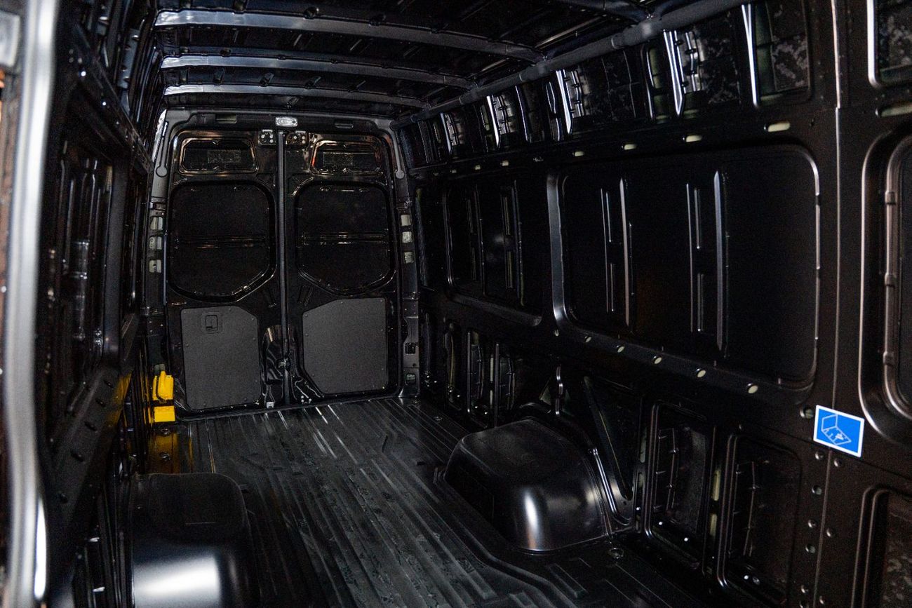 Mercedes-Benz Sprinter Mercedes-Benz Sprinter 519 CDI 2026 | Extra Long | GCC