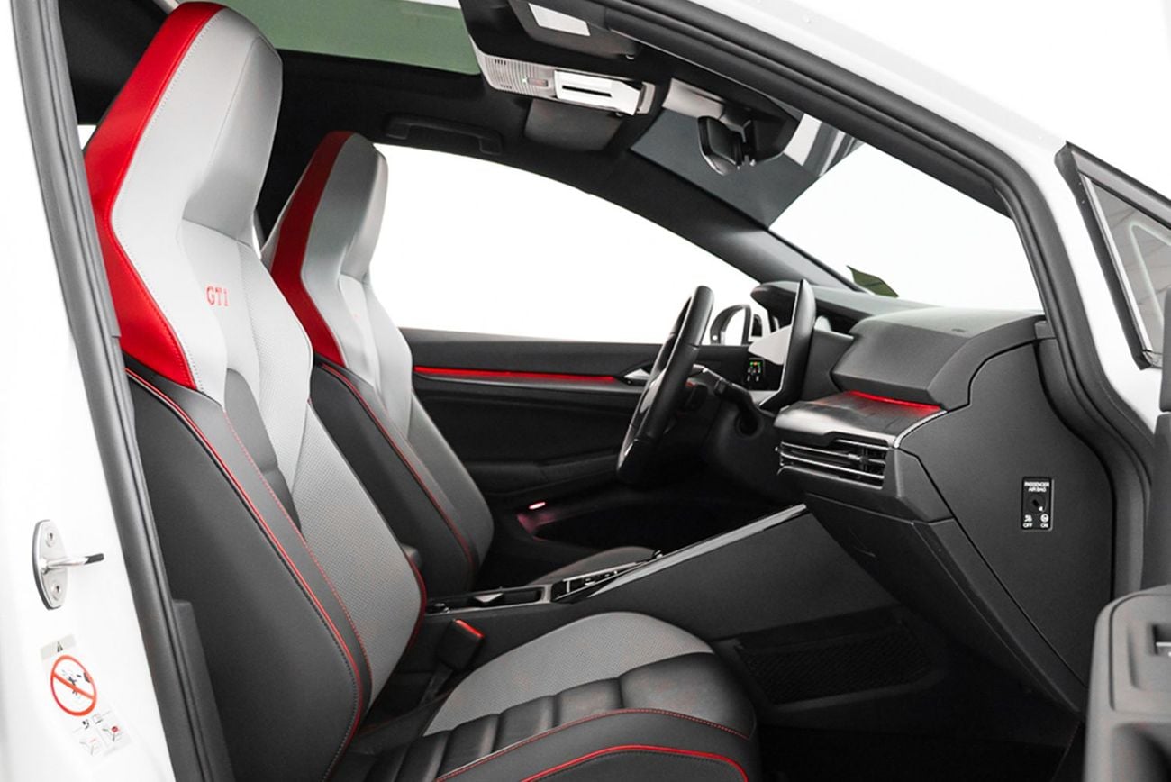 Volkswagen Golf GTI Sport 2.0T