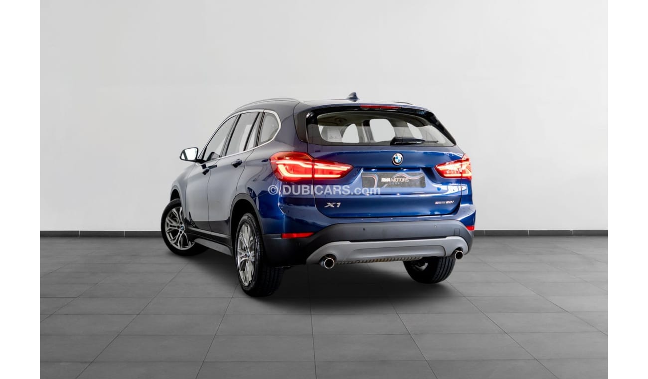 بي أم دبليو X1 sDrive 20i