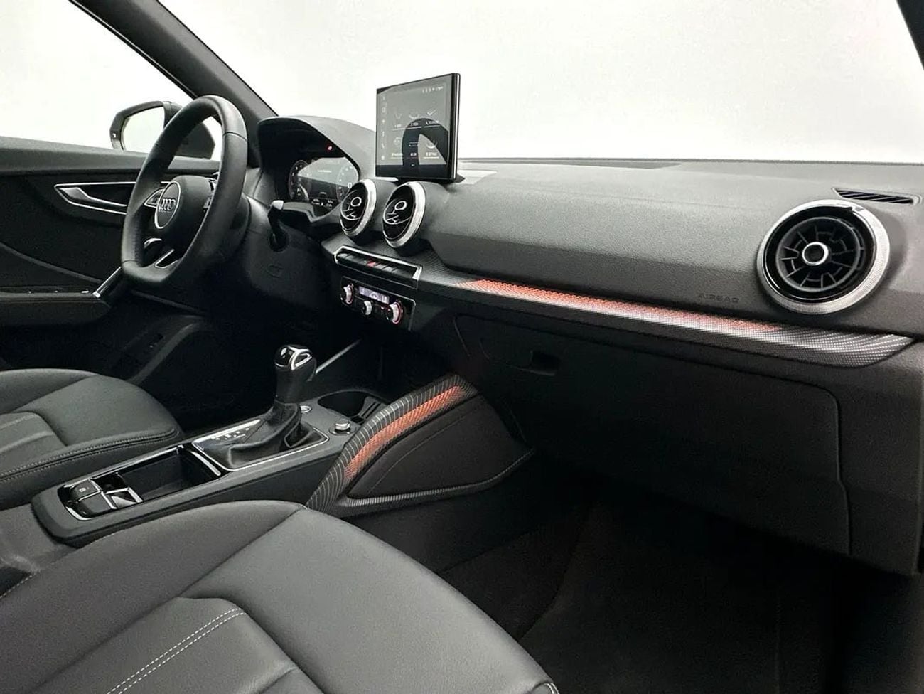 أودي Q2 35 TFSI BLACK
