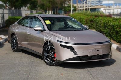 نيسان N6 180 ماكس 2026 | محرك هجين قابل للشحن سعة 1.5 لتر | 211 حصان | مدى كهربائي يصل إلى 180 كم