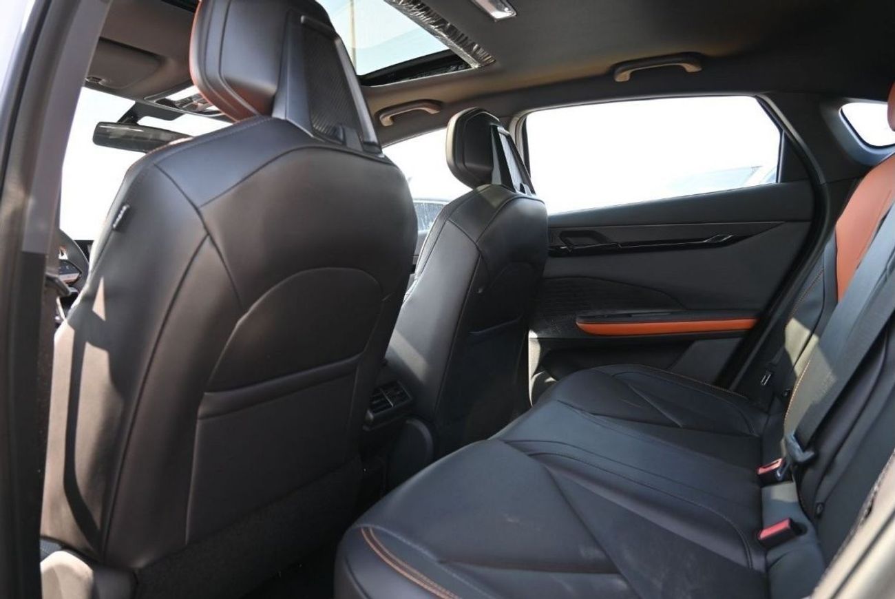 Changan Uni V Changan Uni-V 1.5L Turbo PHEV (Plug-In Hybrid) White Model 2023