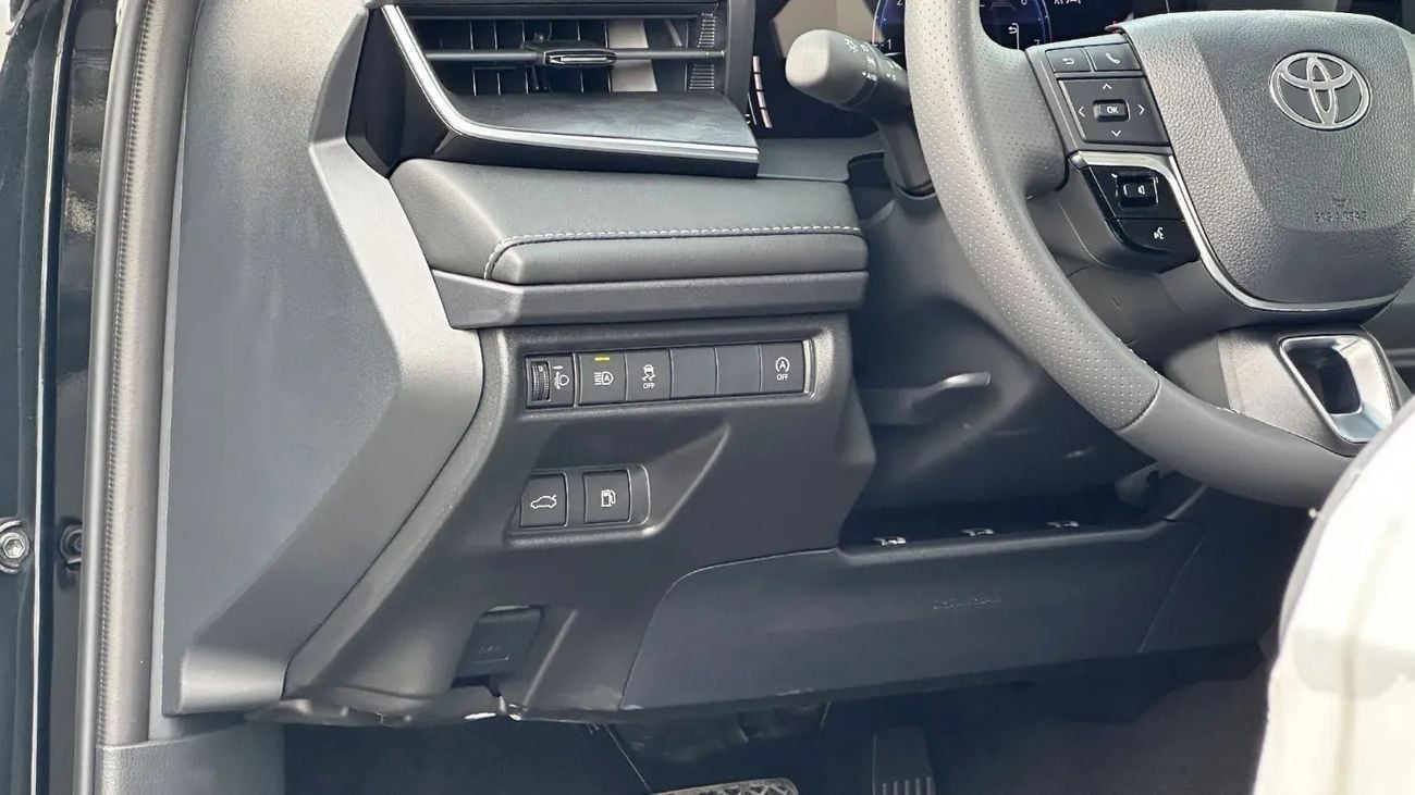 Toyota Camry GLE HEV Toyota/CAMRY/2.0 GVP LUXURY AT 2026
