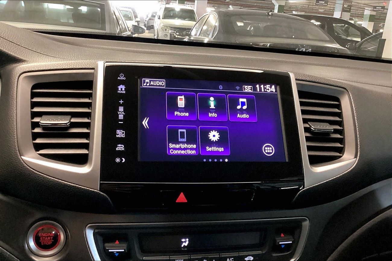 فولفو XC 40 T5 R Design | شامل الضمان | 0 ﺪﻔﻋﺓ ﺃﻮﻟﻯ