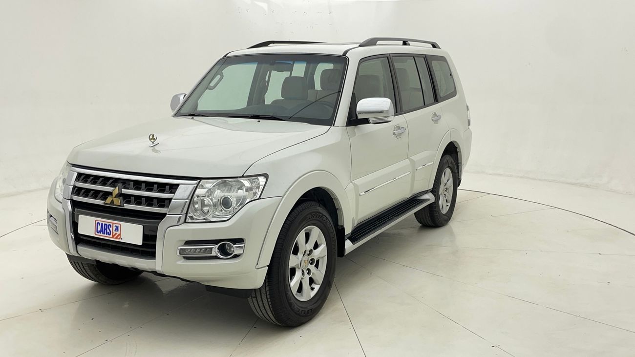 ميتسوبيشي باجيرو GLS MID 3 | بدون دفعة مقدمة | اختبار القيادة في المنزل