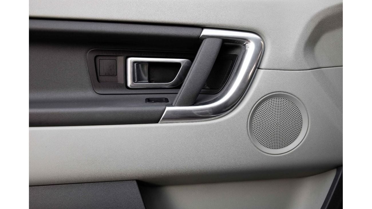 Land Rover Discovery Sport SE | 2,019 P.M (4 Years)⁣ | 0% Downpayment | Excellent Condition!