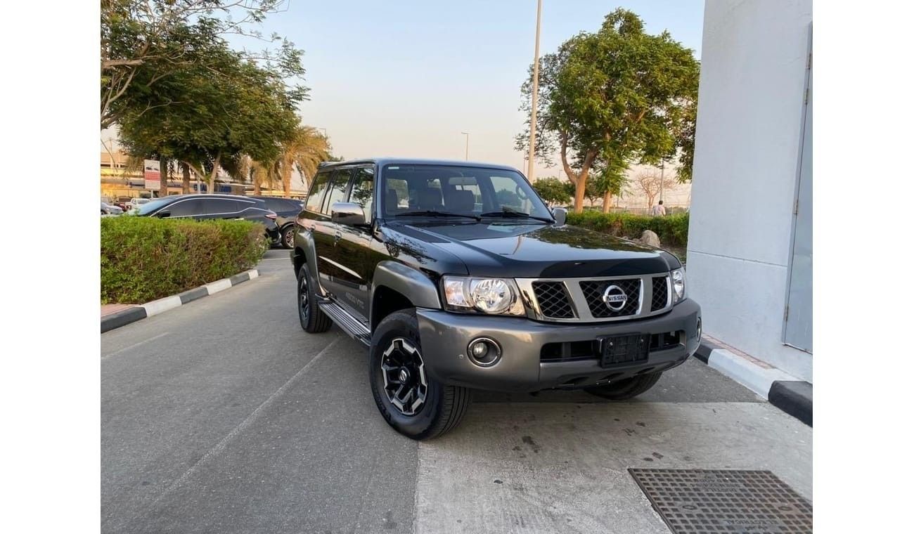 نيسان باترول سوبر سفاري