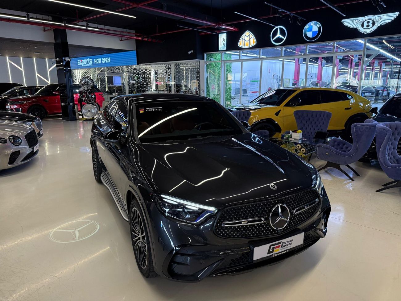 مرسيدس بنز GLC كوبيه 200 4MATIC 0% Down-payment | AED 5,000 P/M | 2024 GLC200 Coupe | AMG Package | Warranty and Service cont