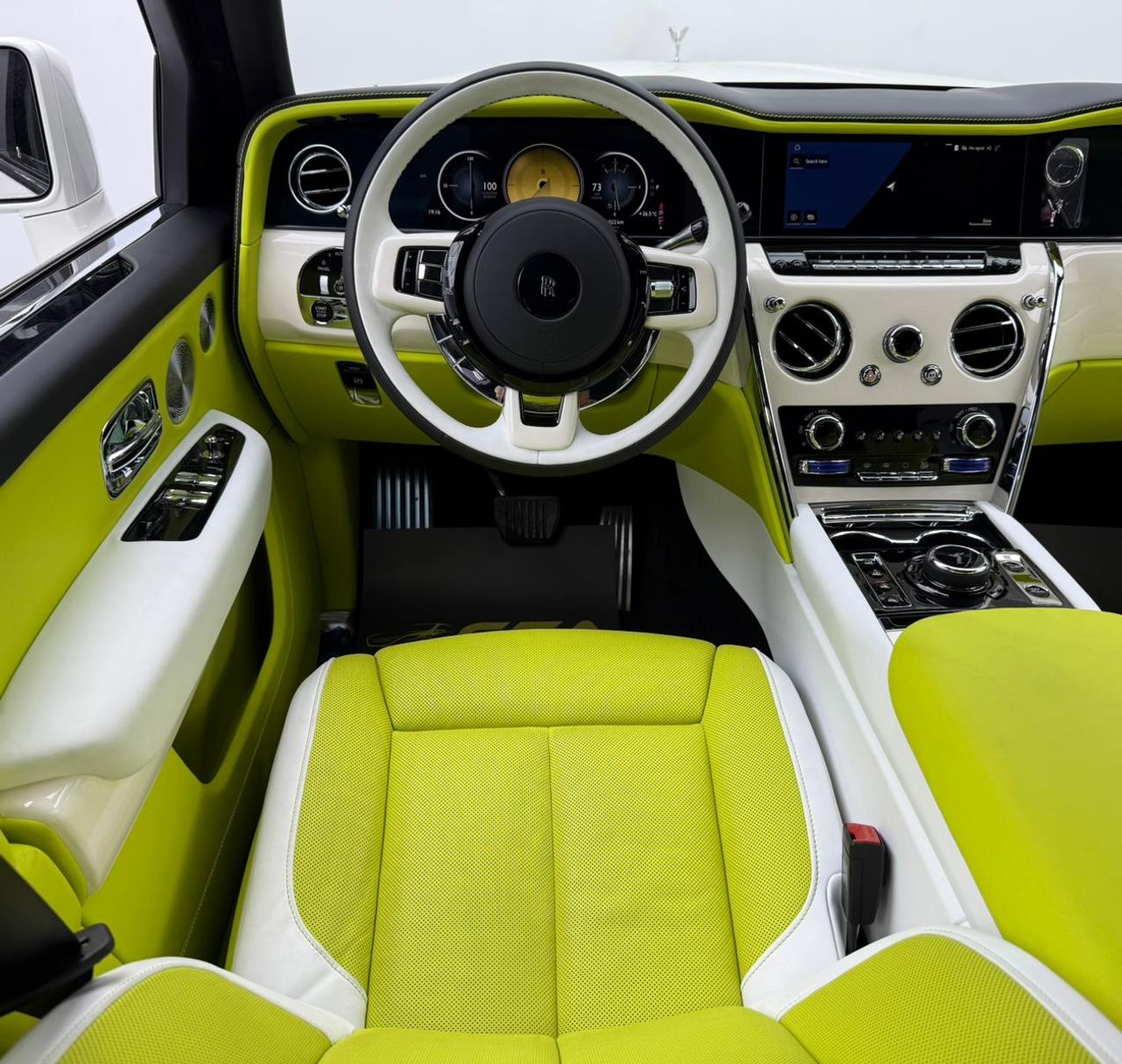 Rolls-Royce Cullinan 2025 Rolls Royce Cullinan, Warranty, Fully Loaded, Excellent Condition, Japanese