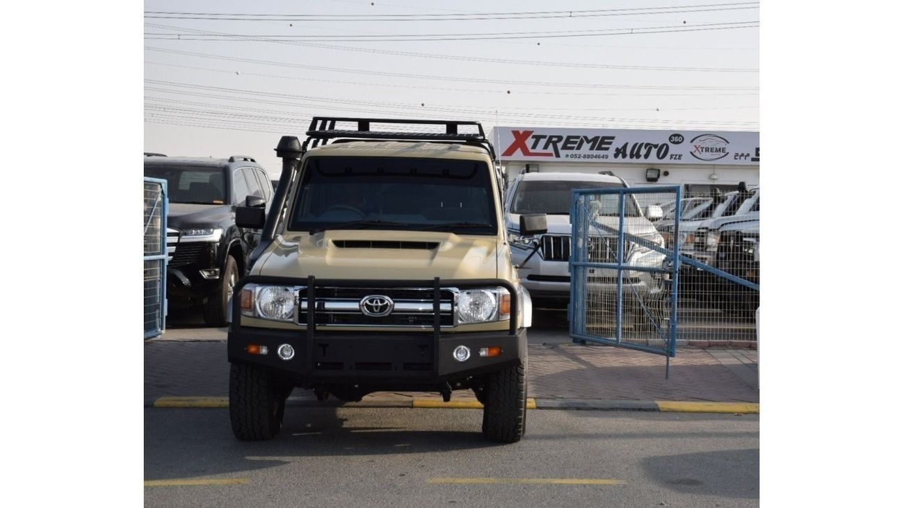 Toyota Land Cruiser Pick Up