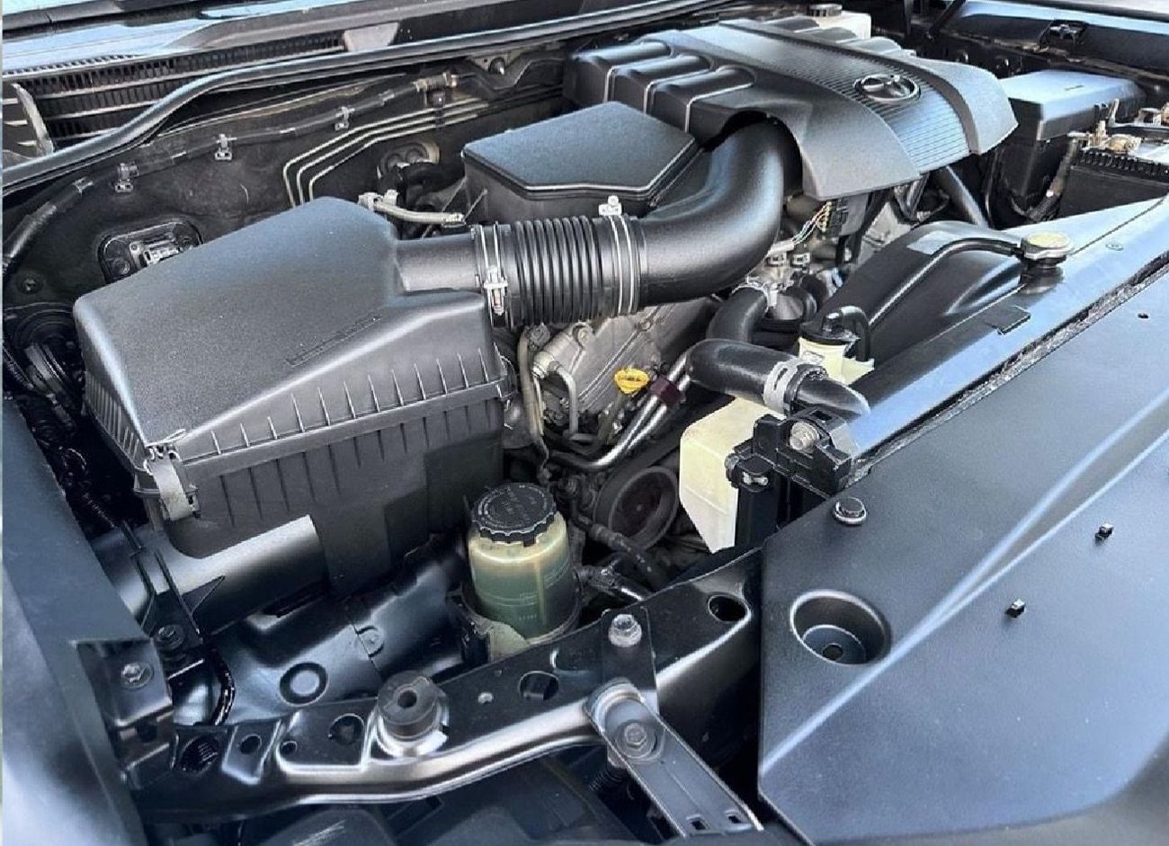 تويوتا لاند كروزر GXR 2012 Facelift to 2024 Shape LC300 Full Option Very Clean And Perfect condition