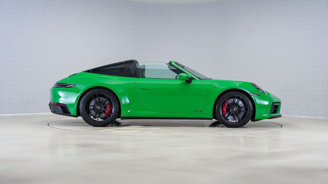 بورش 911 Targa 4GTS 3.0L (475 HP)