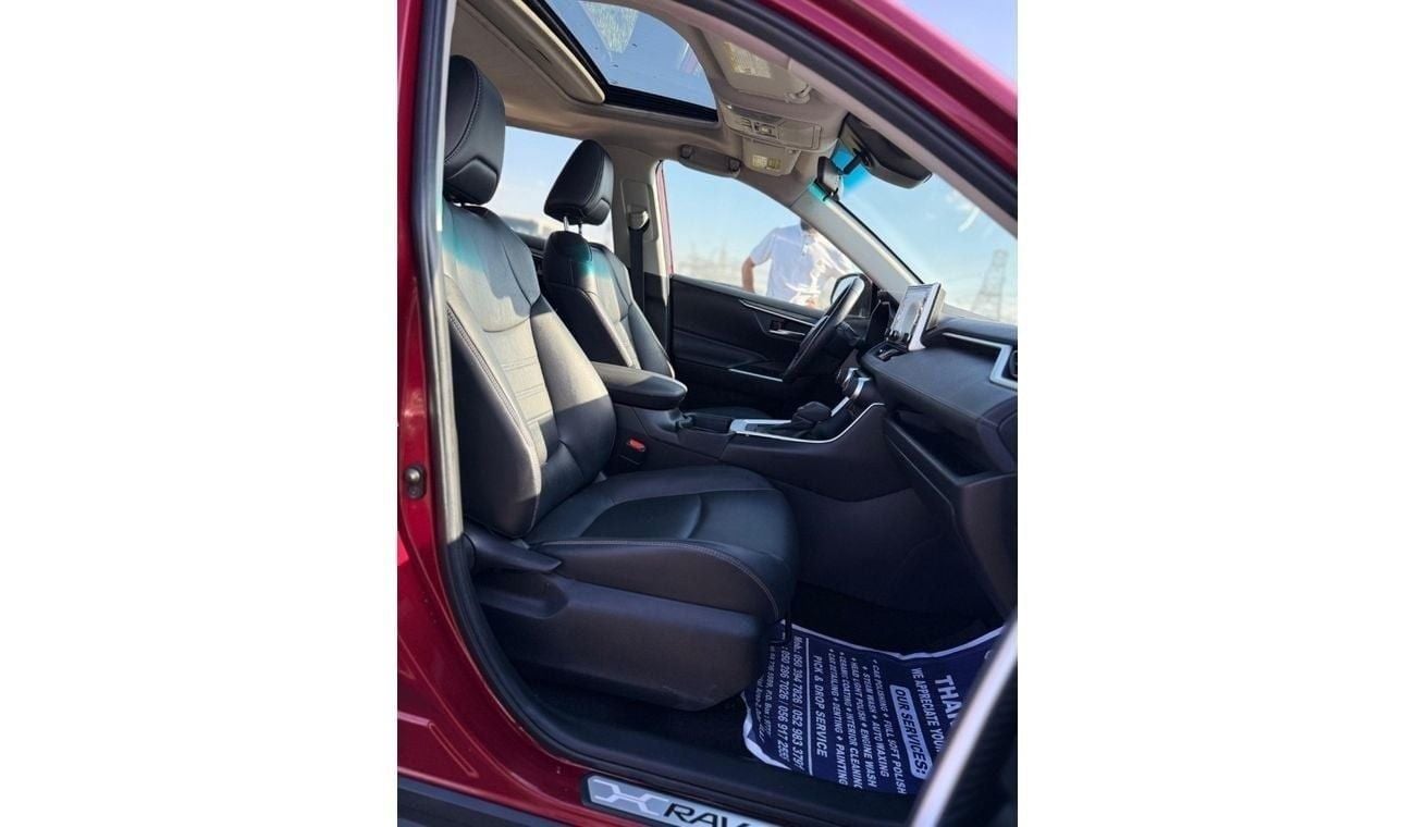 Toyota RAV4 TOYOTA RAV4 XLE premium Full Option