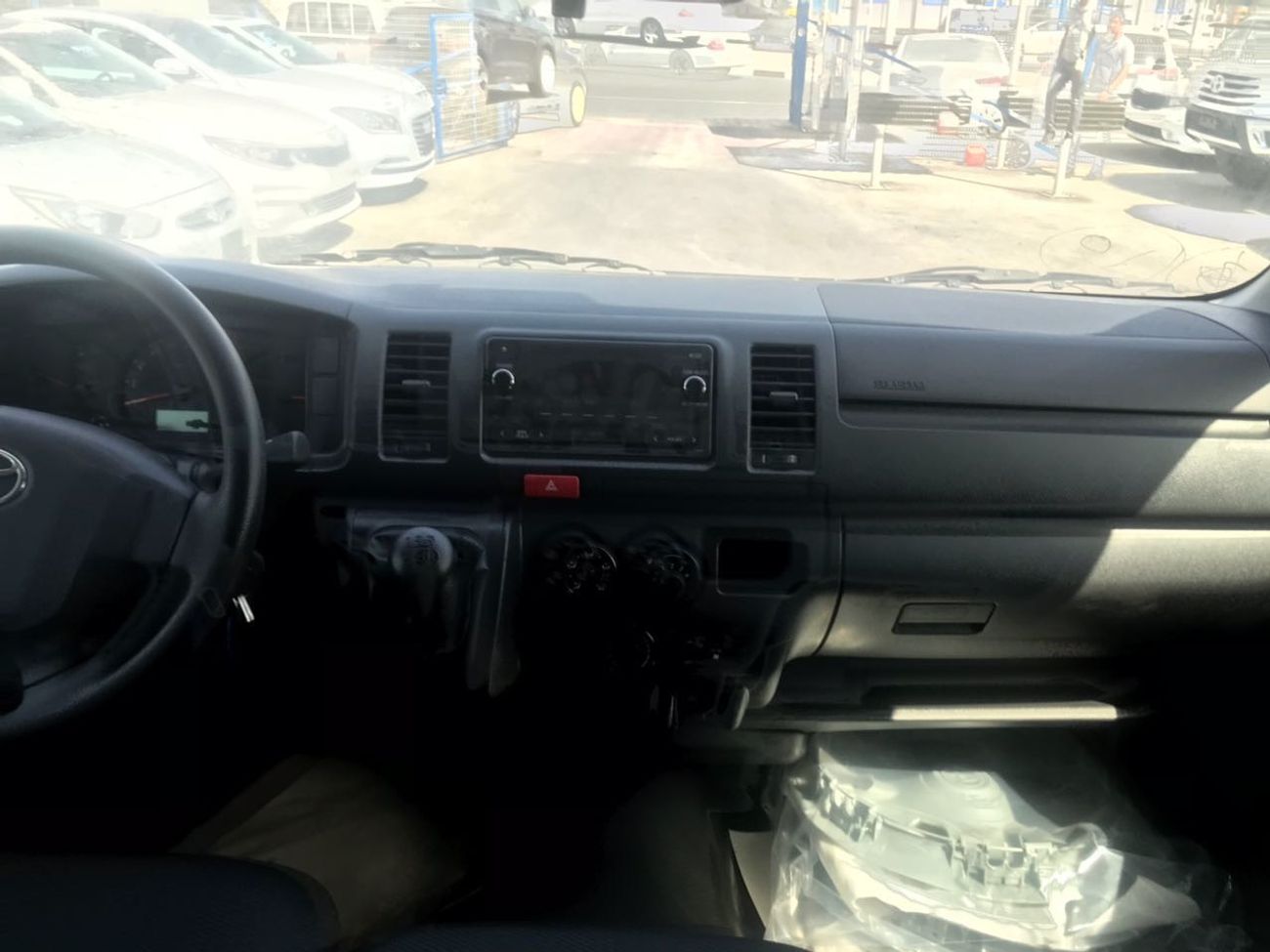 Toyota Hiace 14 SEAT