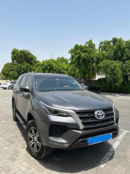 تويوتا فورتونر EXR 2.7L (160 HP)