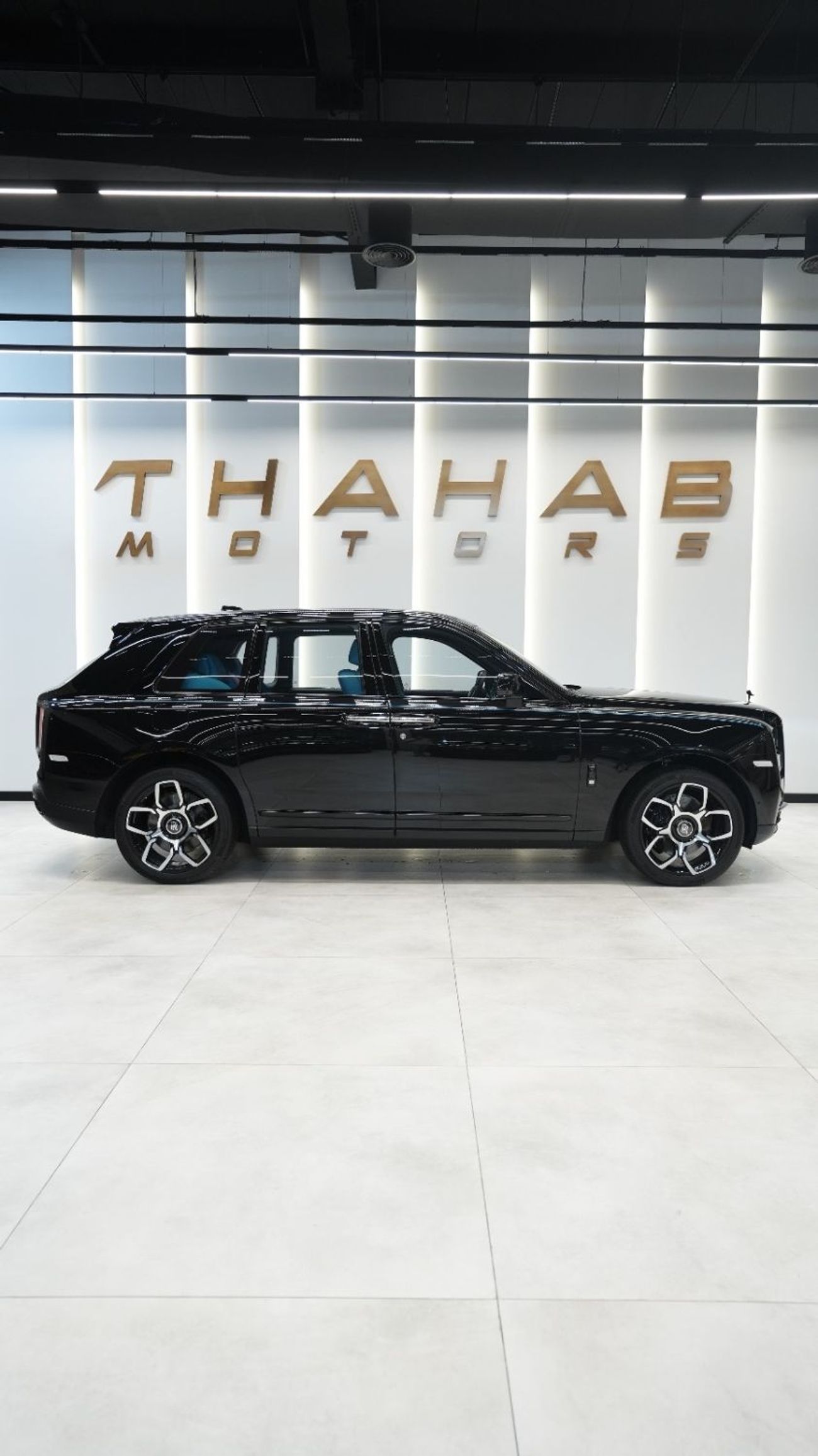 رولز رويس كولينان Black Badge Kit | 2023 | Brand New | 0 Km | Full Option | Service Contract