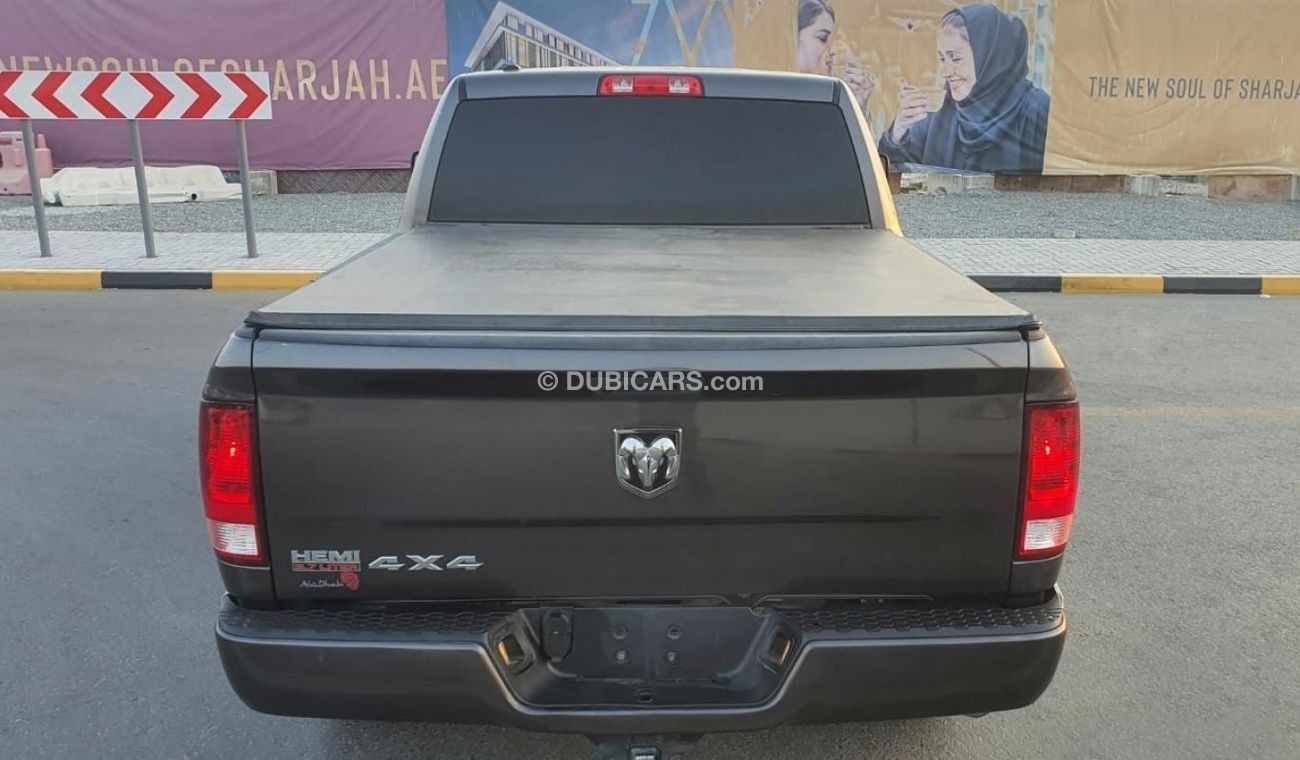 رام 1500 دوج رام 1500 كلاسك اكسبريس هيمي  v8 5.7L