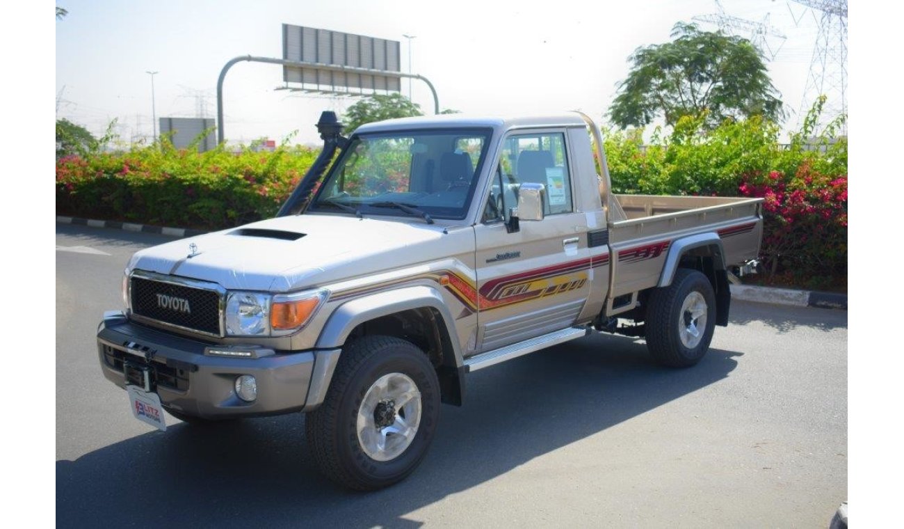 Toyota Land Cruiser Pick Up SINGLE CABIN 4.5L V8 DIESEL FULL OPTION