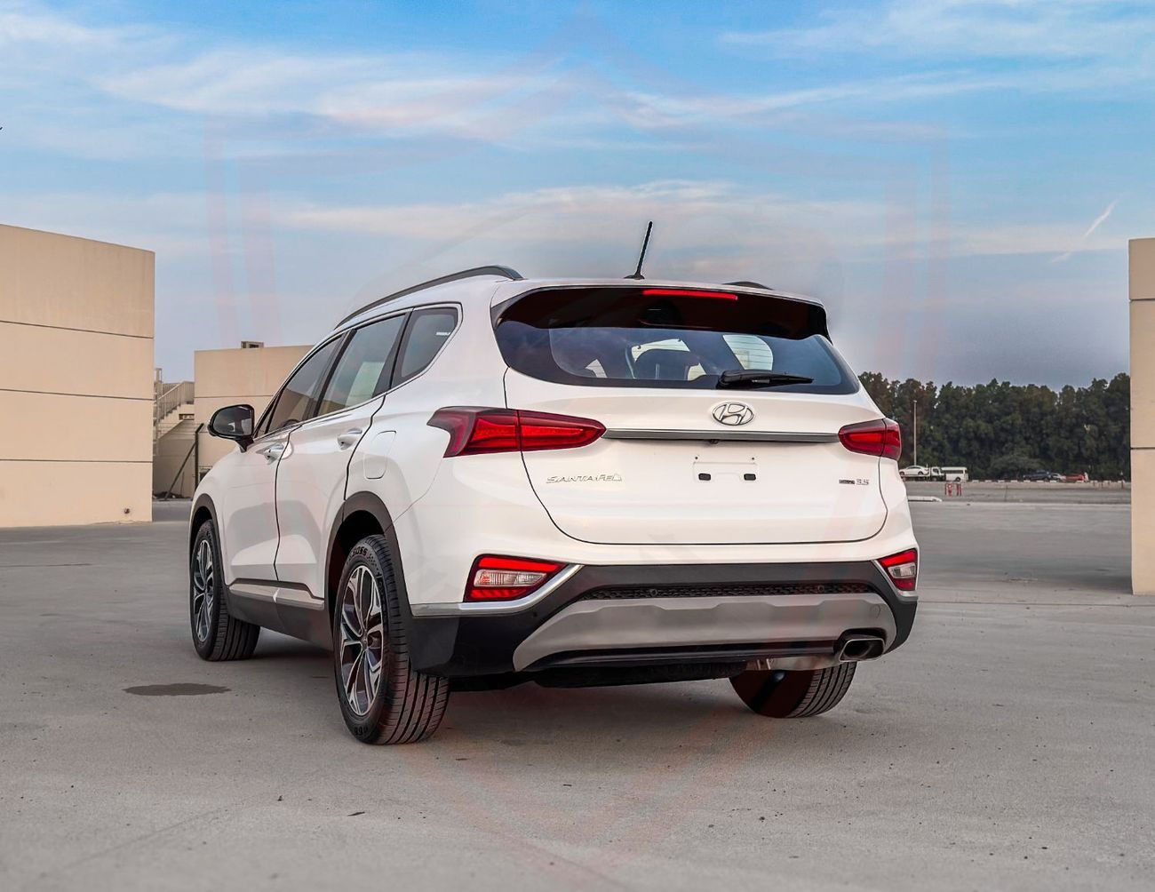 Hyundai Santa Fe Premium 3.5L Hyundai Santa Fe | 3.5 L | 2020 | GCC | Full Option | Accident-Free | In Excellent Cond