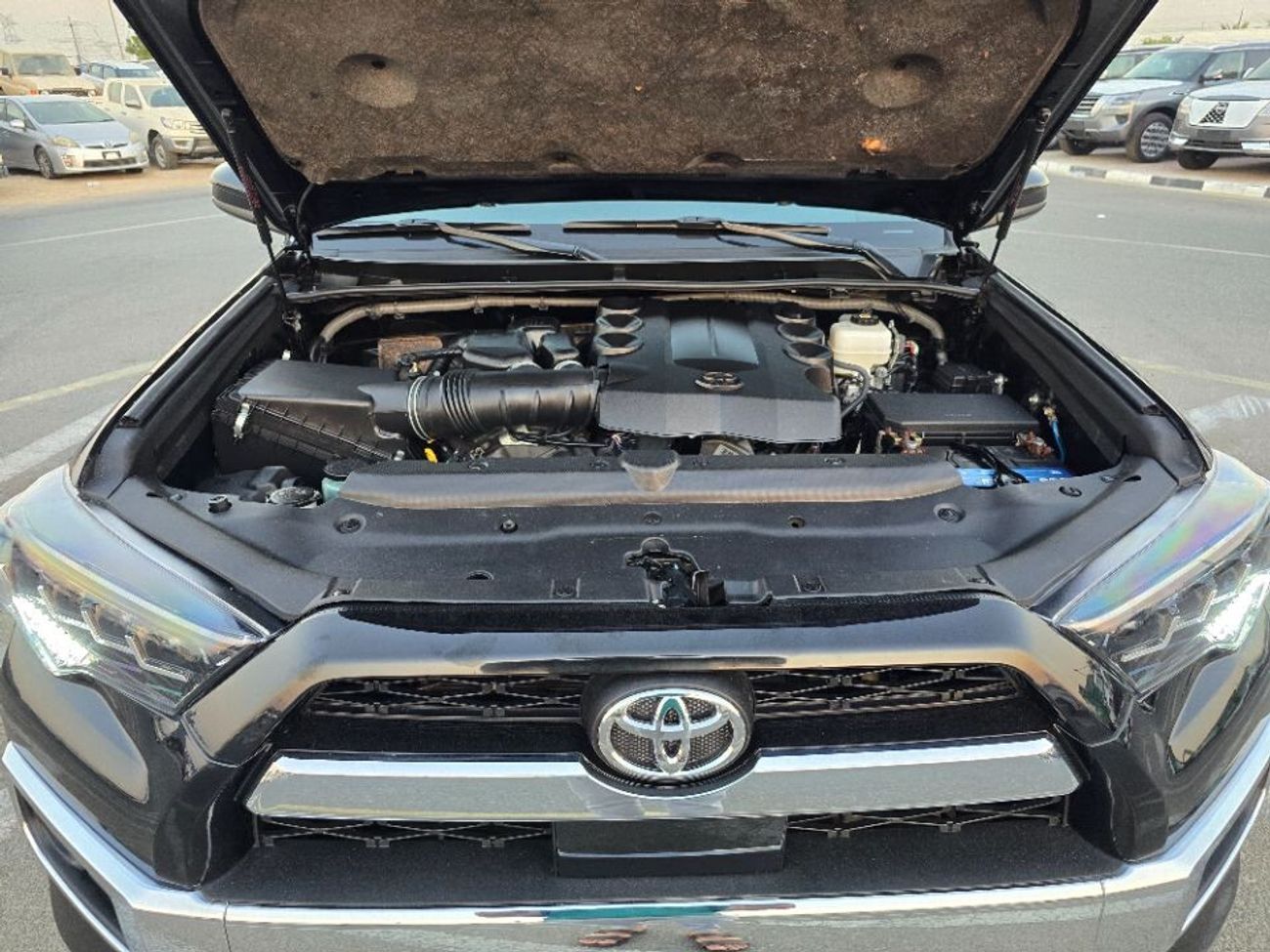 تويوتا Runner4 2022 Model 4x4 , Push button and leather seats